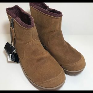 Sorel tan zipper ankle boots